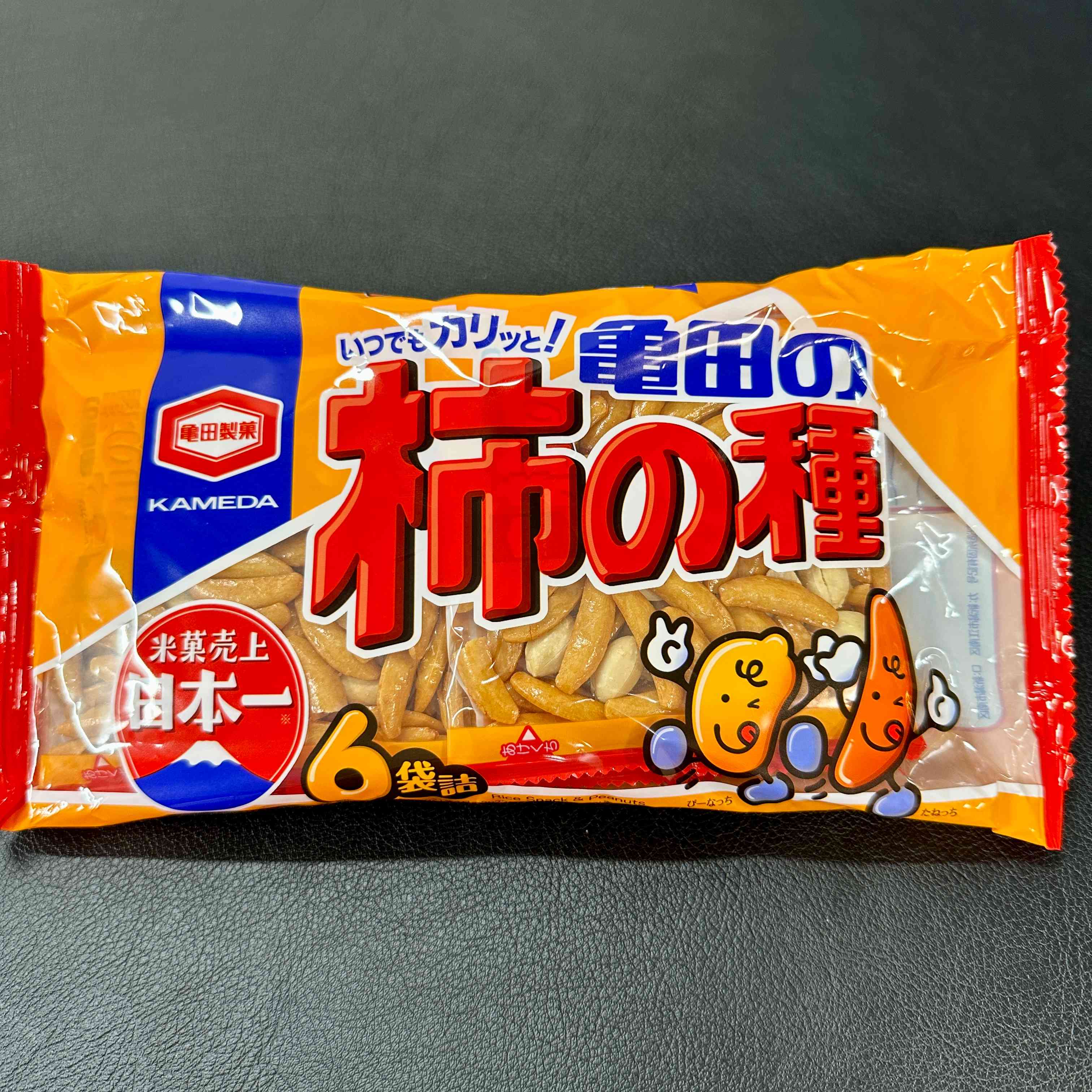 【亀田製菓】Kameda's Kaki no Tane packed in 6 bags　1bag　180ｇ